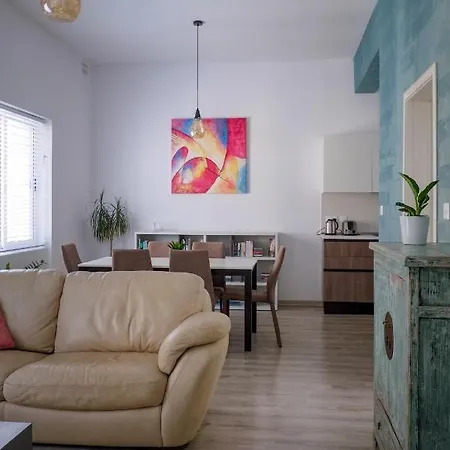 Bright And Cosy Flat In Sliema, 2min From The Sea Apartment Sliema